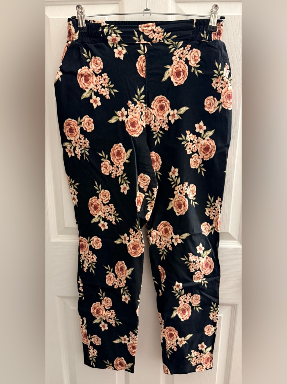 Lularoe: Women’s Floral Palazzo Pants - Black with Blush Rose Print and Pockets.